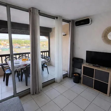 Apartman Le Petit Nid De 